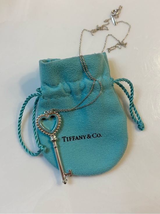Tiffany & Co. Jewelry - Tiffany & Co. enamel and sterling silver heart key pendant necklace with chain